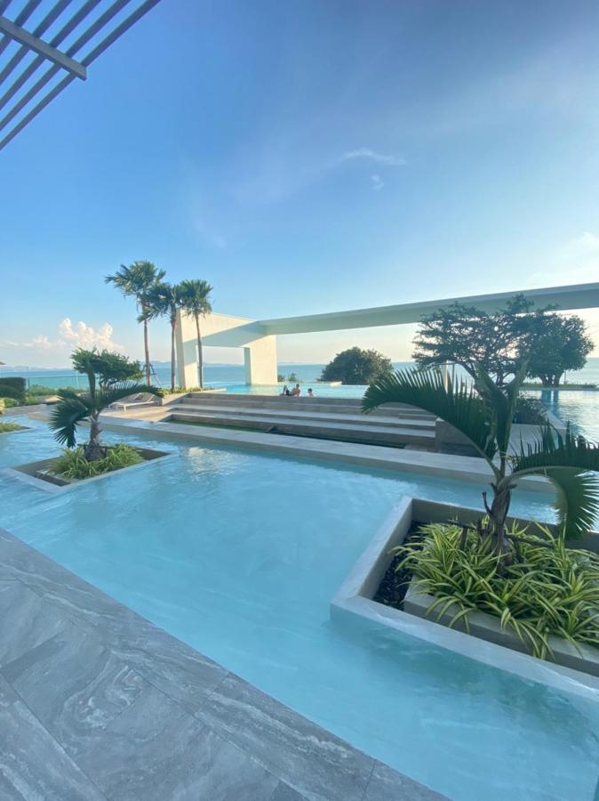 Aeras Jomtien By Cherry Aparthotel ภายนอก รูปภาพ
