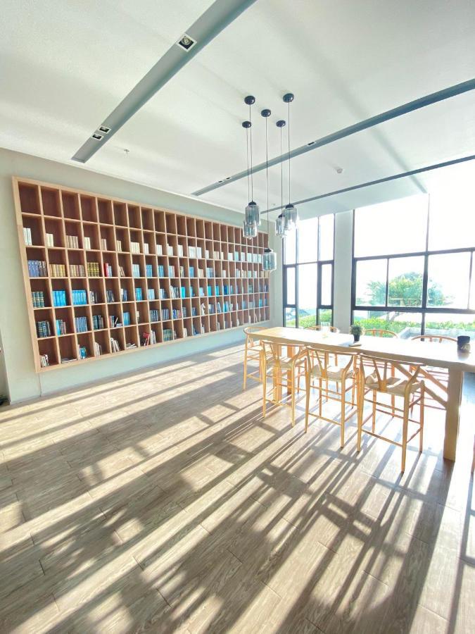 Aeras Jomtien By Cherry Aparthotel ภายนอก รูปภาพ