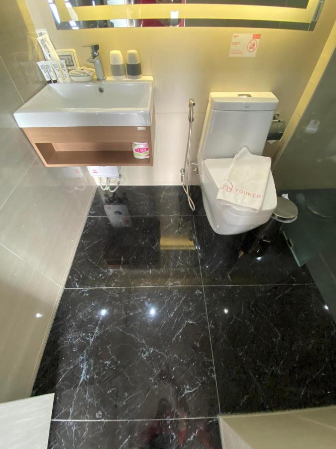 Aeras Jomtien By Cherry Aparthotel ภายนอก รูปภาพ