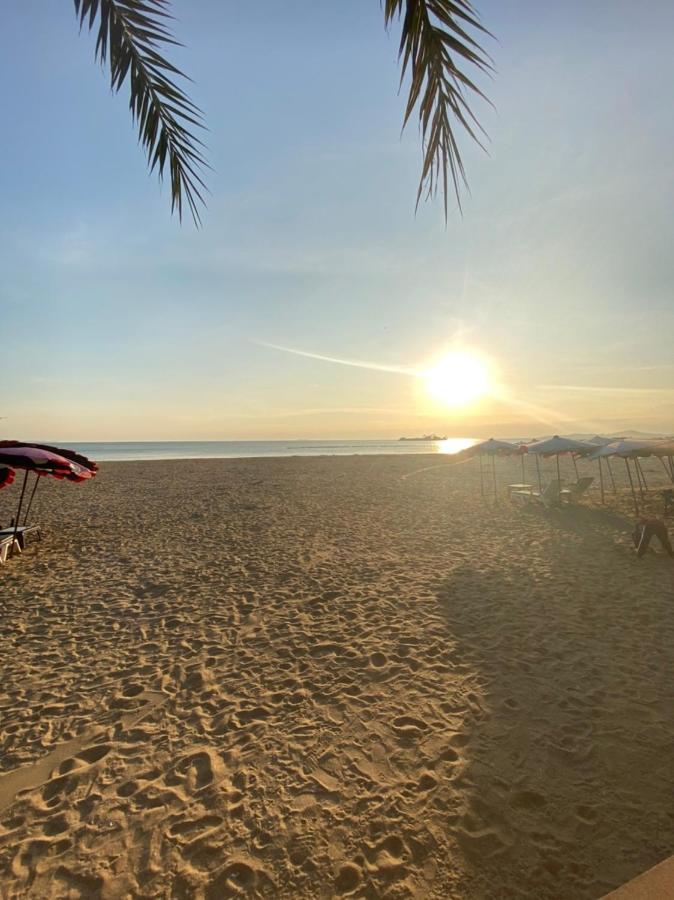 Aeras Jomtien By Cherry Aparthotel ภายนอก รูปภาพ